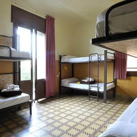 Albergue Equity Point Hostel Girona Girona