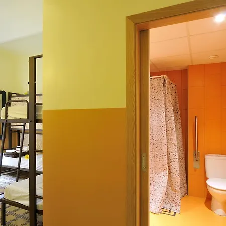 Albergue Equity Point Hostel Girona
