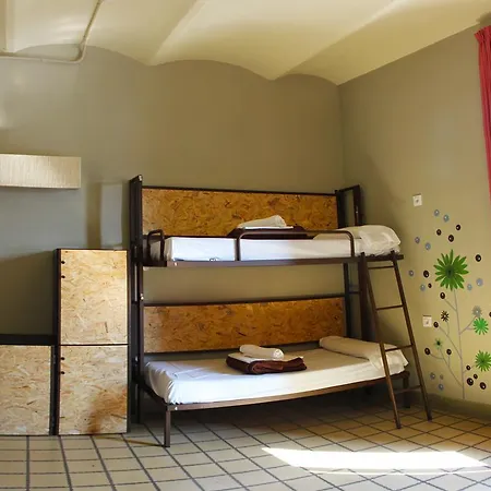 Equity Point Hostel Girona